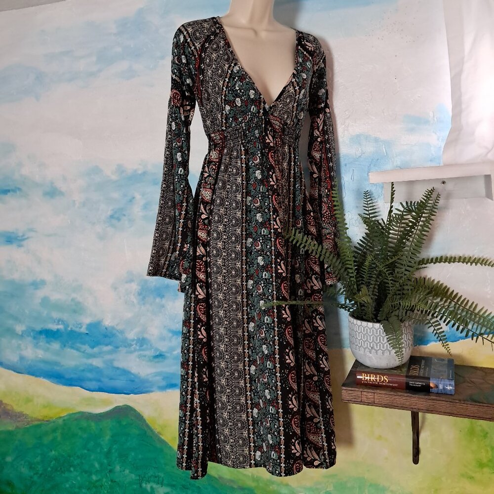 Millibon size S renaissance sleeve dress, NEW WITH TAGS